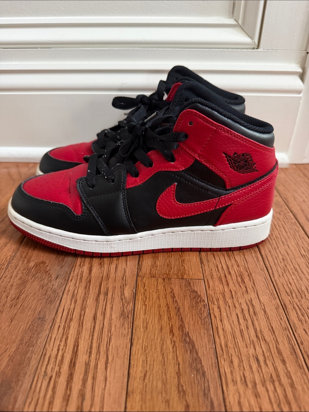 Nike air jordans size 6